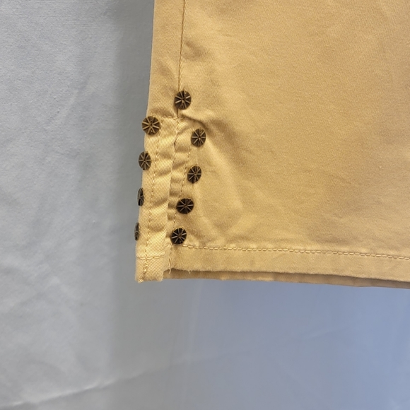 Women's Ruby Rd. Favorites Capri Pants Size 8 Color Cream - Picture 5 of 7